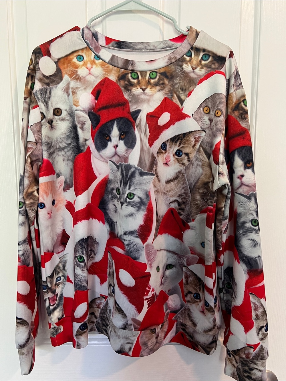 Festive Red Cat Print Long-Sleeve Pet Lover Sweatshirt